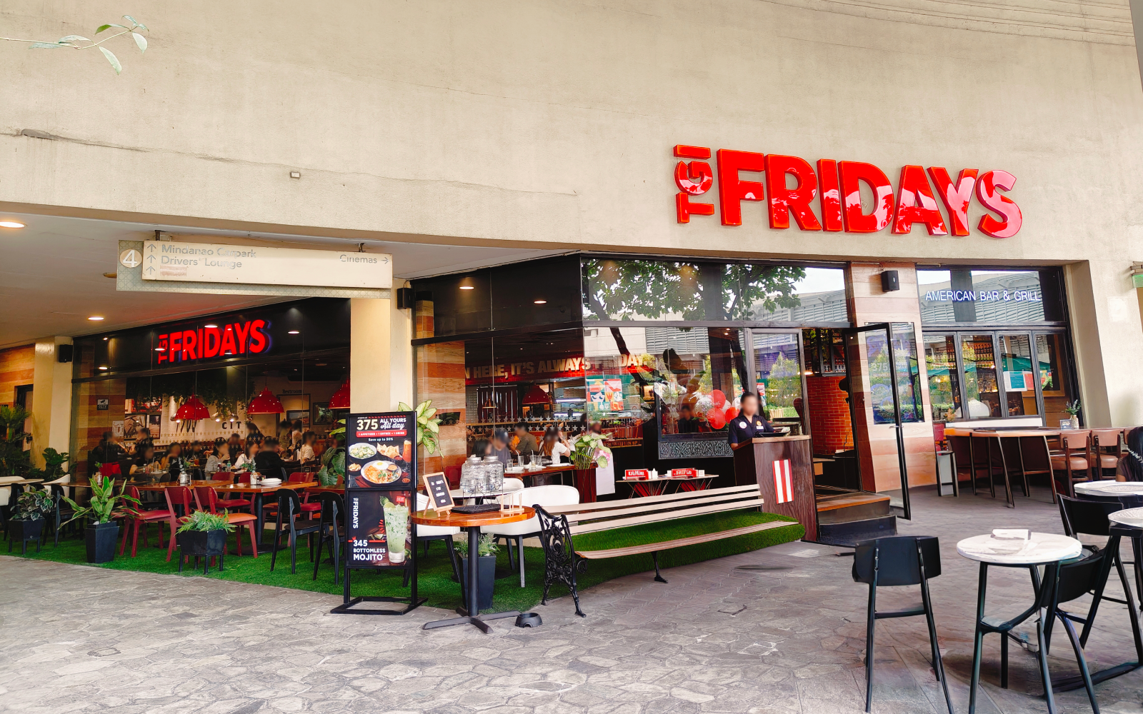 TGI FRIDAY'S in TriNoma